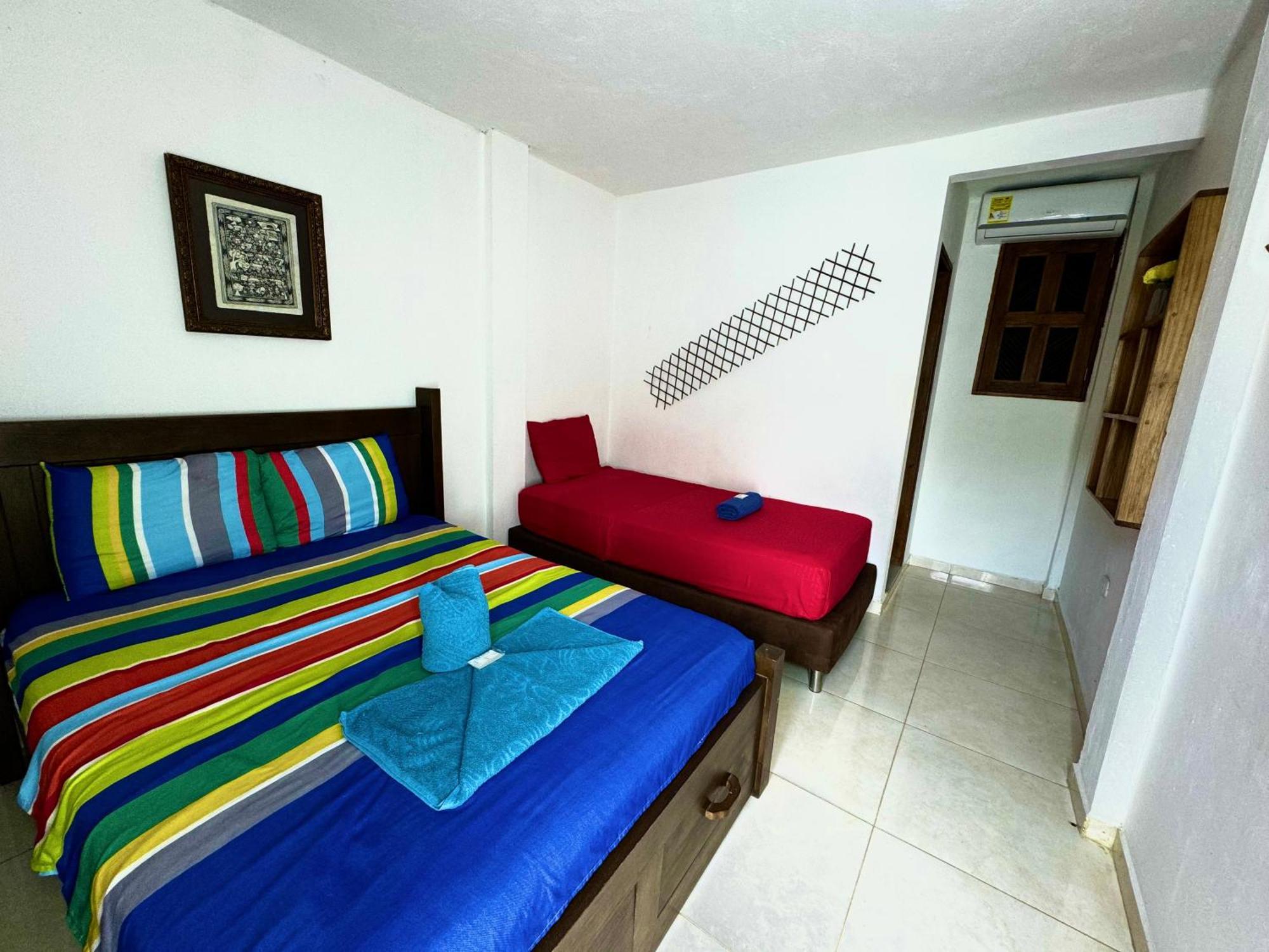 Hostal Nibuni פאלומינו מראה חיצוני תמונה