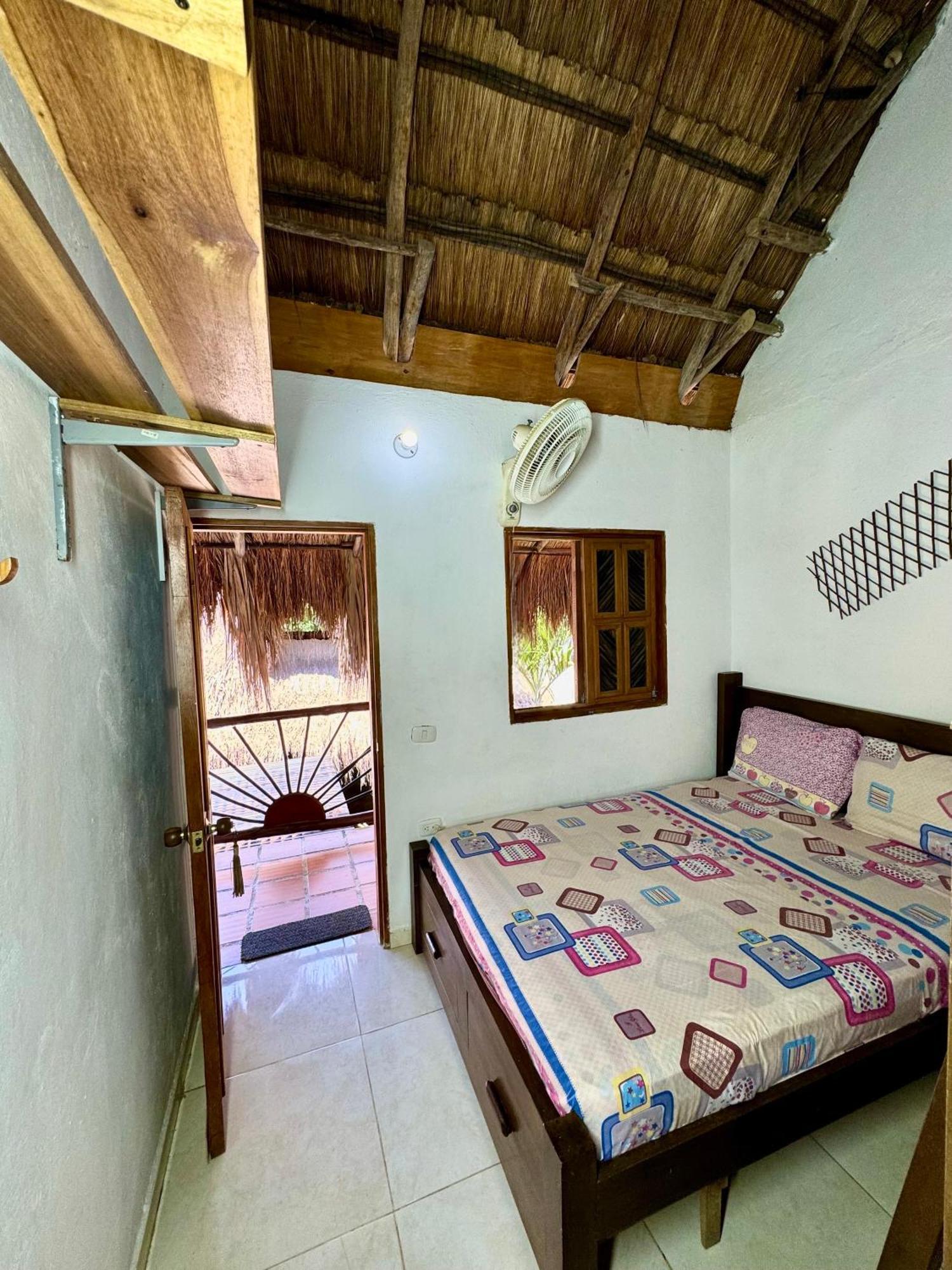 Hostal Nibuni פאלומינו מראה חיצוני תמונה